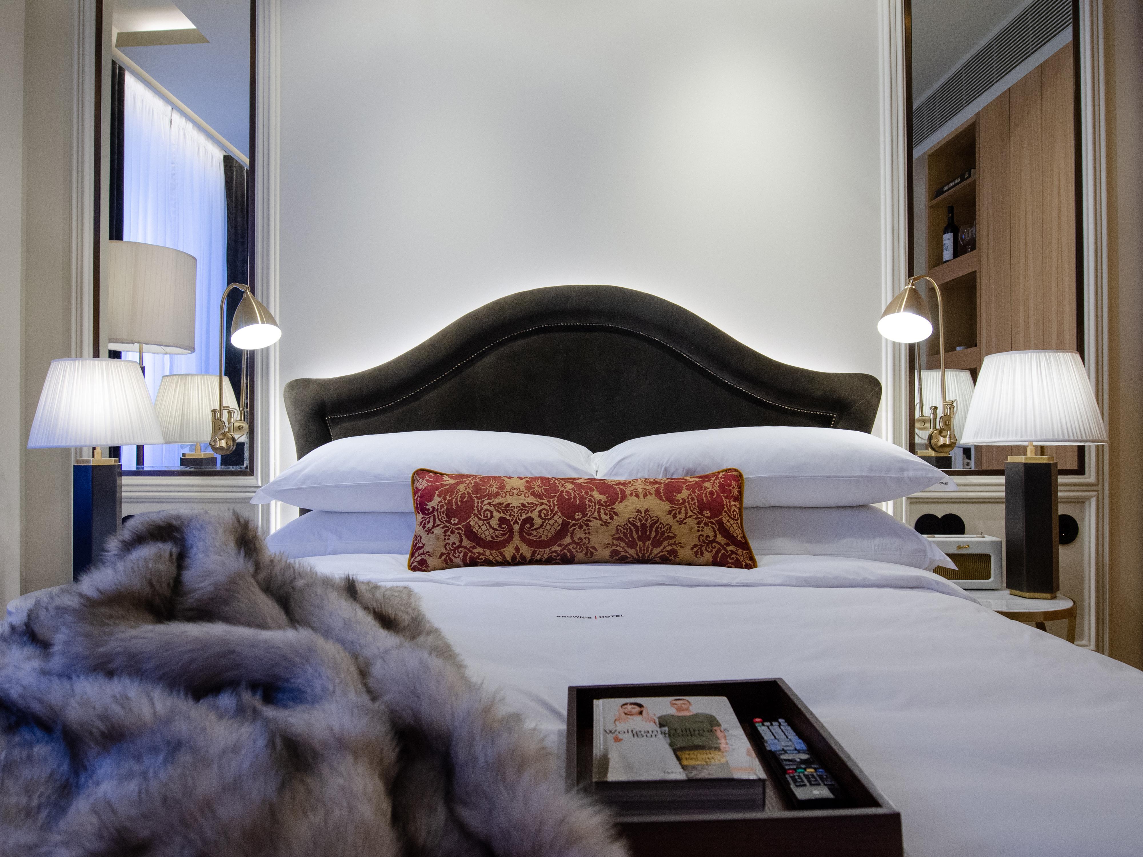 Browns Avenue Hotel 리스본 외부 사진 A bedroom at the hotel