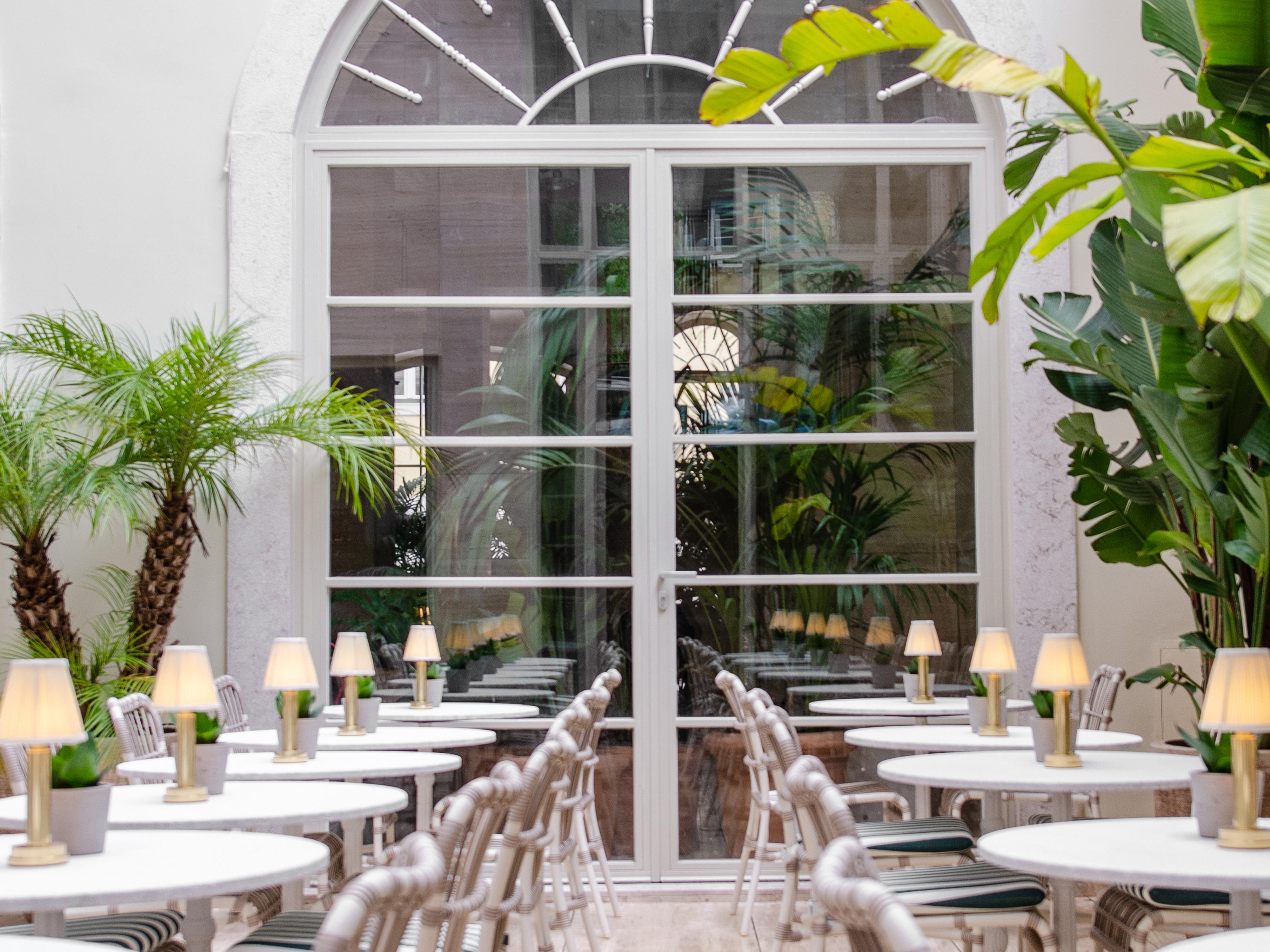 Browns Avenue Hotel 리스본 외부 사진 The Café at the Hotel